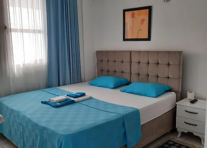 Beyaz Gazde/Camere de închiriat