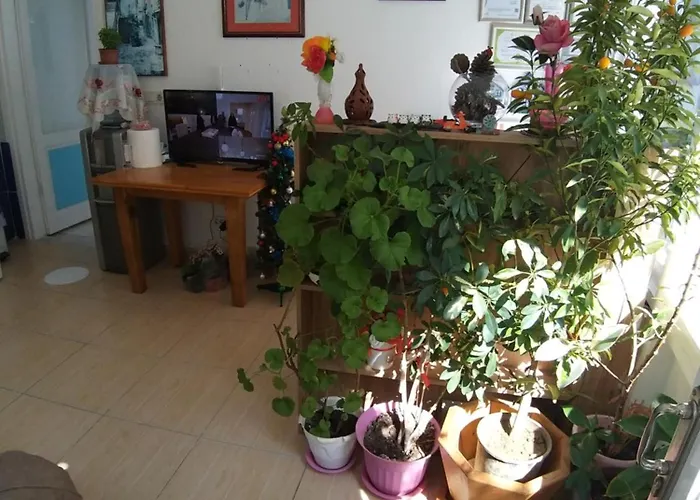 Beyaz Pansiyon Çeşme